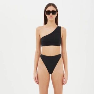 Aexae Swim NWT 2-Piece One Shoulder Bikini Swimsuit Black M Bottom L Top Classic